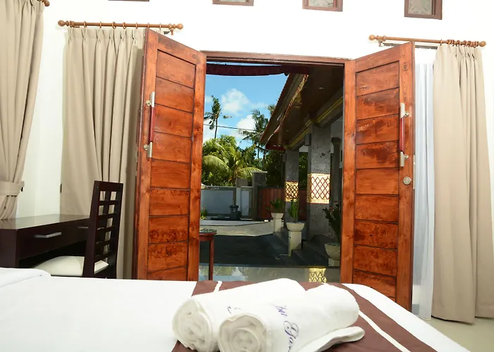 Hotel Kubu Benoa 3*